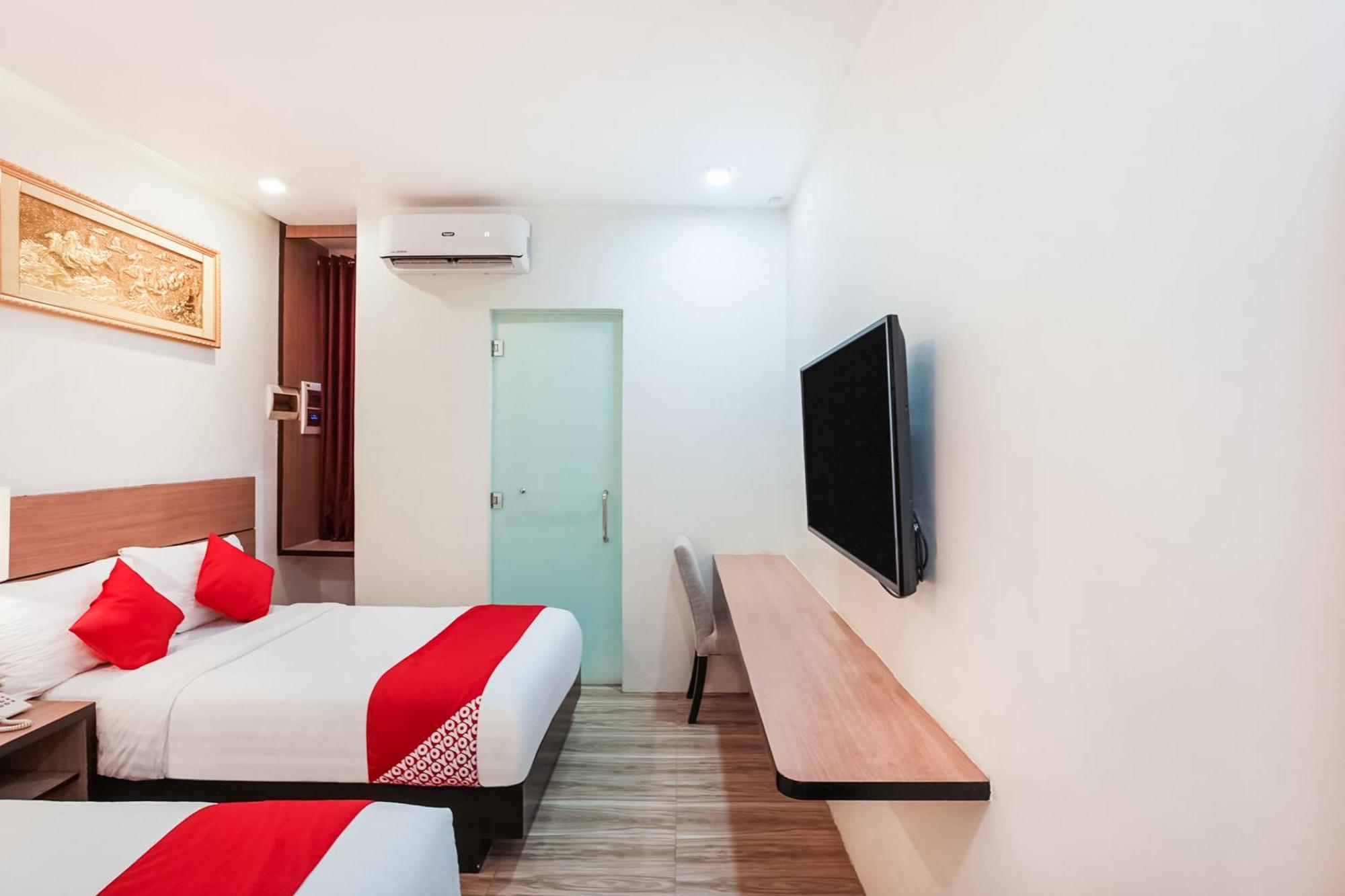Oyo 489 Casa Mia Hotel Suites General Santos City Buitenkant foto